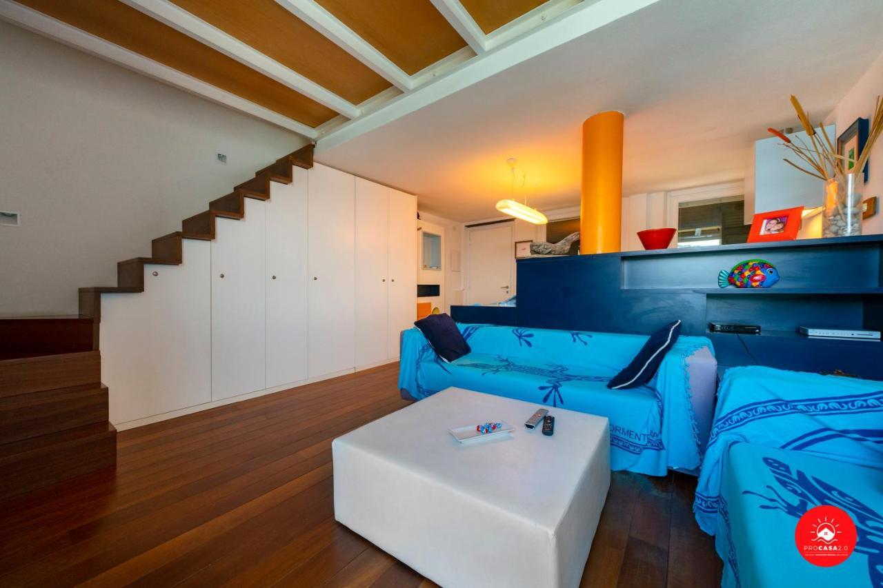 Апартаменты La Casa Dagli Occhi Blu Портовенере Экстерьер фото