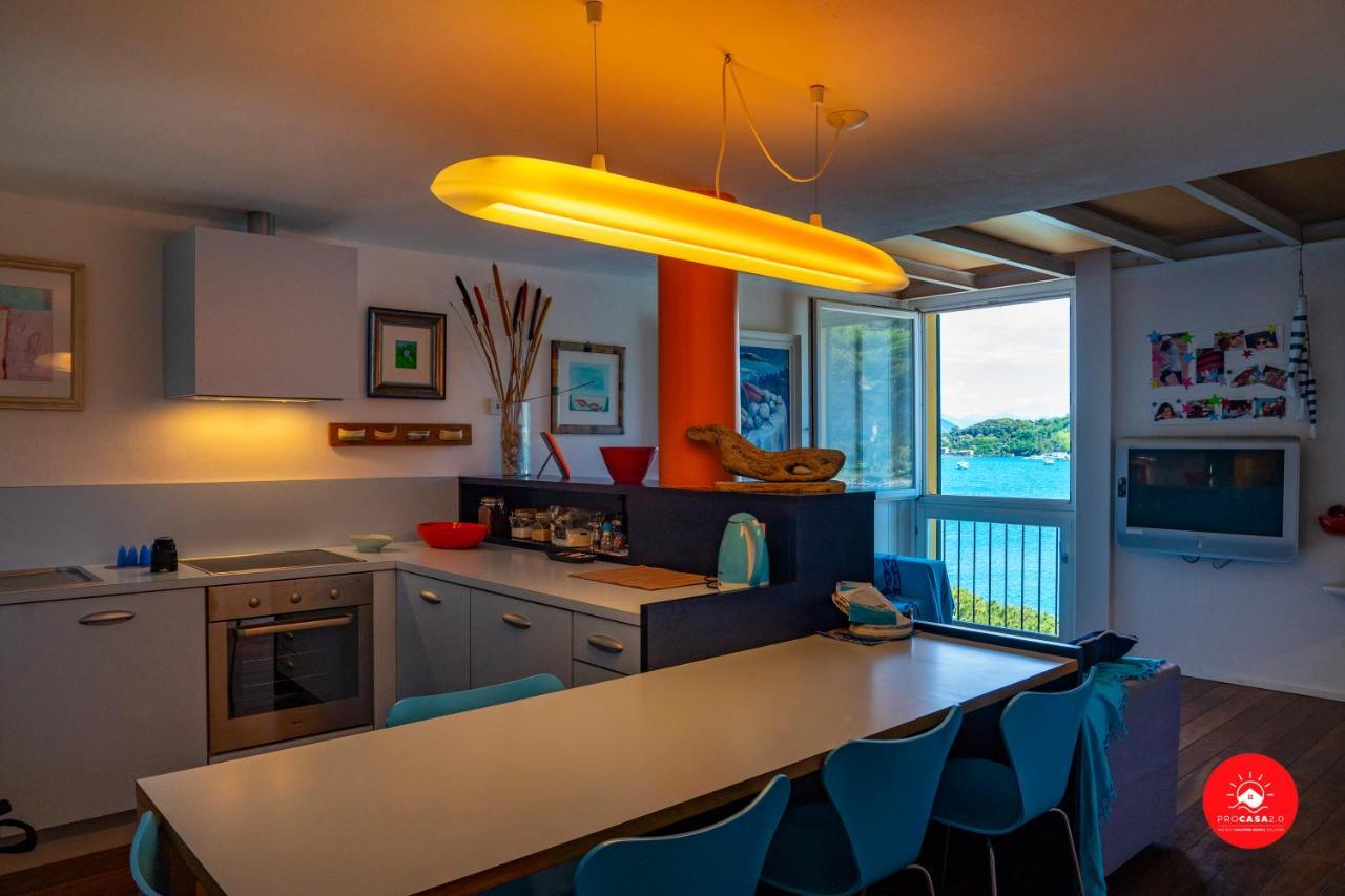 Апартаменты La Casa Dagli Occhi Blu Портовенере Экстерьер фото